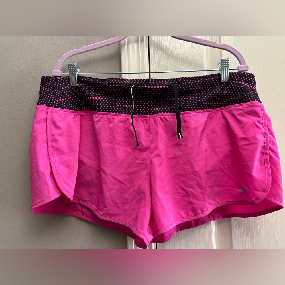 Women’s Nike DriFit lined running shorts